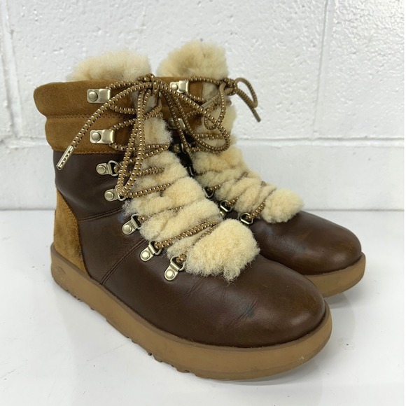 UGG Shoes - UGG Viki Waterproof Boot Brown Leather Sheepskin / Womens Size 9